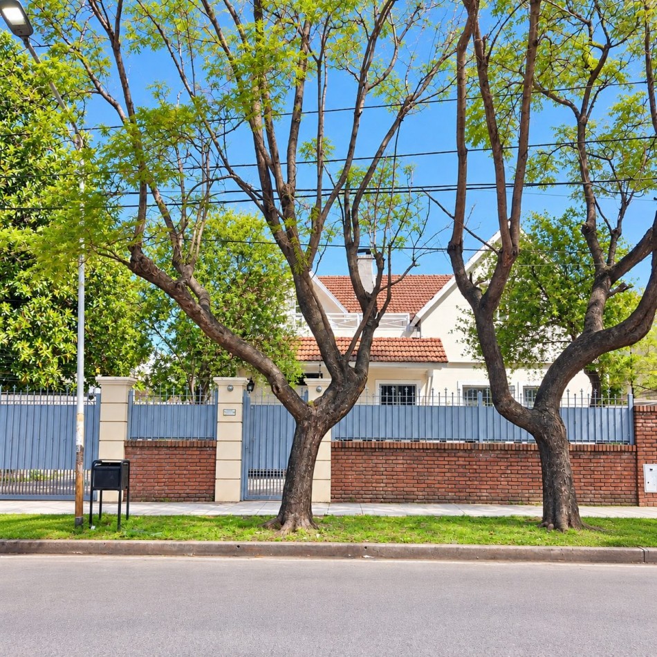 Haedo Sur venta de Casa de 5 ambientes