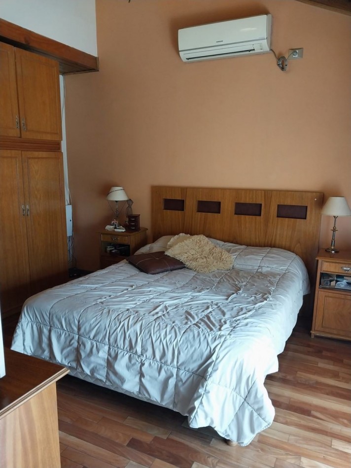 Casa en ph de cuatro ambientes en venta en Haedo Norte