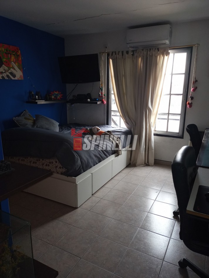 Venta de departamento de dos ambientes en Haedo Sur