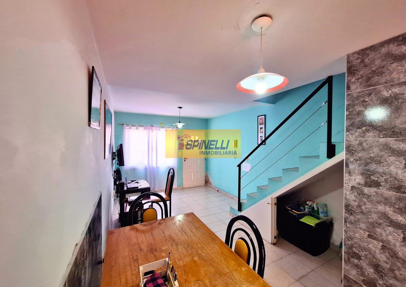 Venta de duplex de tres ambientes en Isidro Casanova