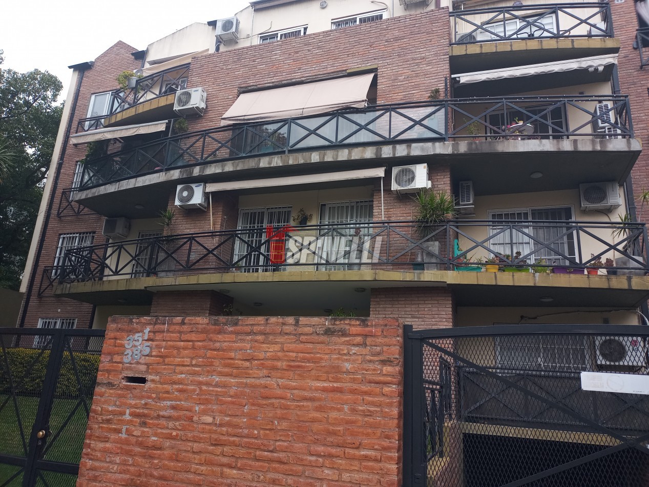 Venta de departamento de dos ambientes en Haedo Sur