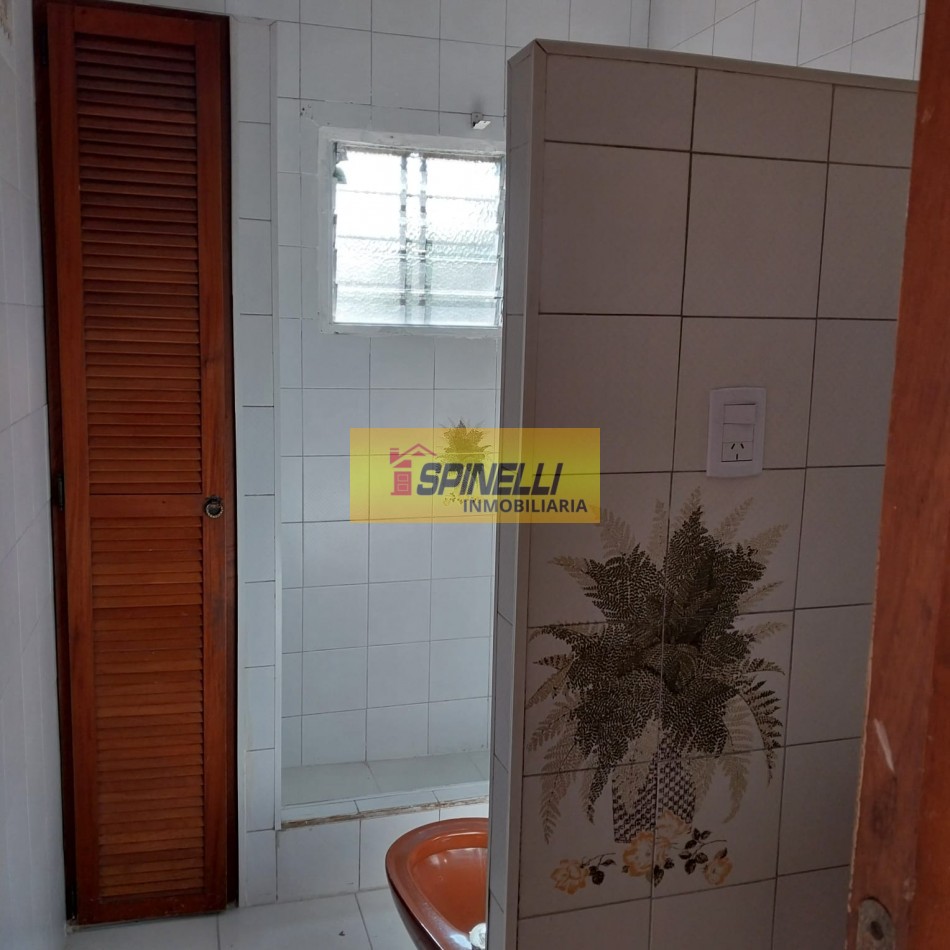 Ph tipo casa de tres ambientes en alquiler en Haedo Sur