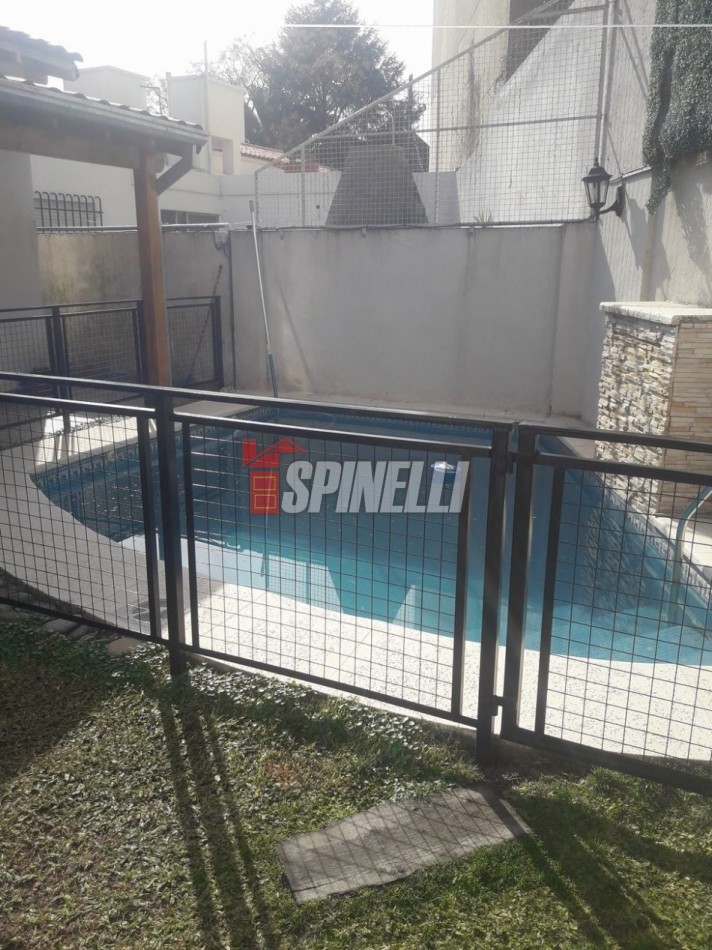 Chalet  de tres ambientes en venta en Barrio Guemes Haedo Norte