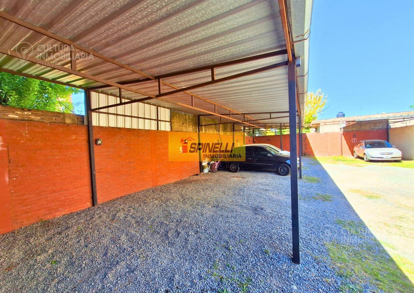 Venta de duplex de tres ambientes en Isidro Casanova