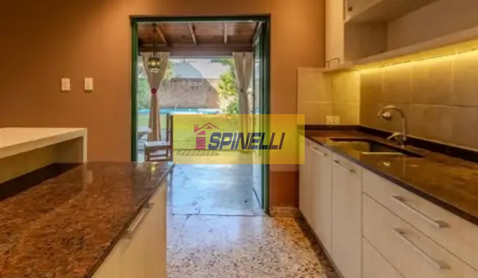 Haedo Norte Chalet 4 ambientes en venta Apto Credito