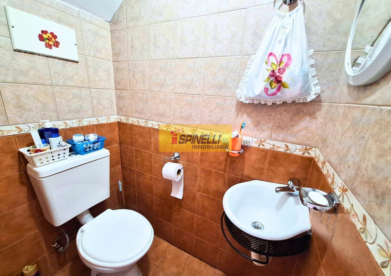 Venta de duplex de tres ambientes en Isidro Casanova