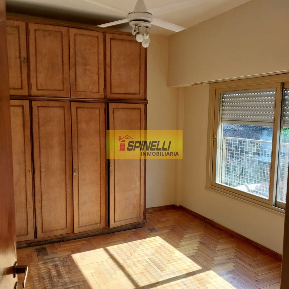Ph tipo casa de tres ambientes en alquiler en Haedo Sur