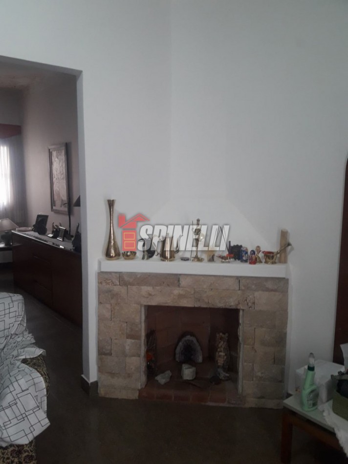 Chalet  de tres ambientes en venta en Barrio Guemes Haedo Norte