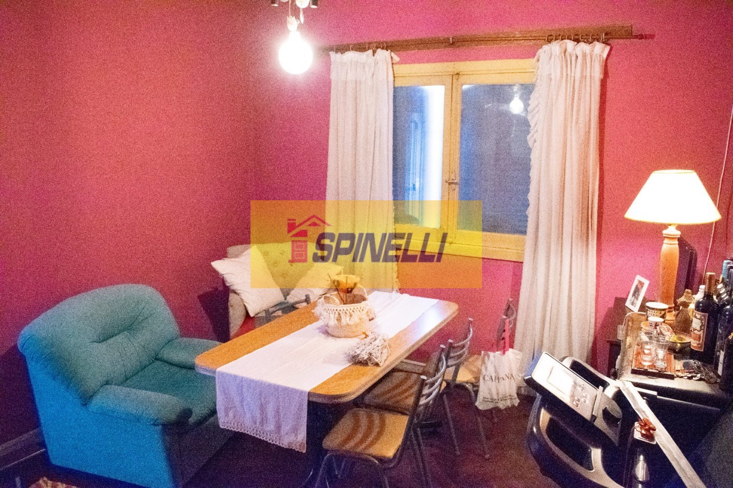 Haedo Sur casa multifamiliar de  cuatro ambientes