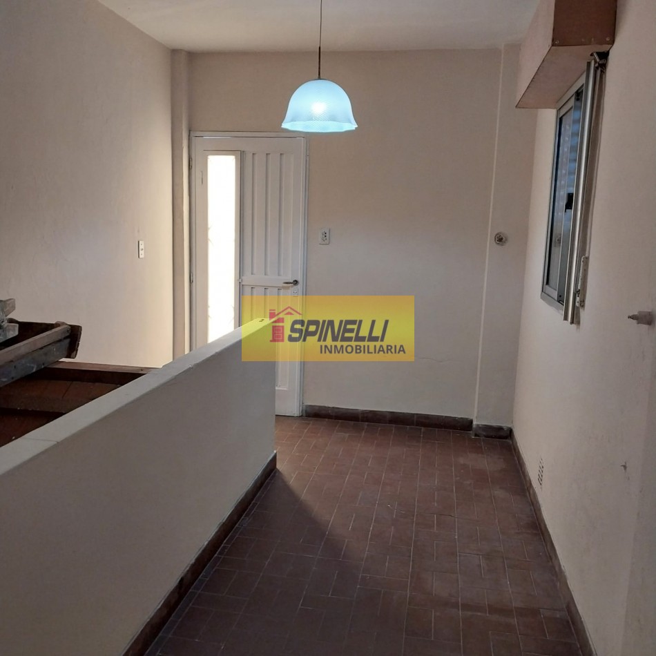 Ph tipo casa de tres ambientes en alquiler en Haedo Sur