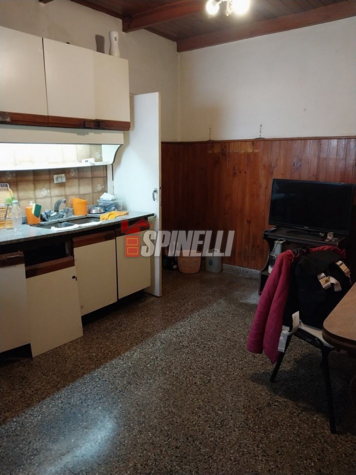 Ph de tres ambientes en venta en Haedo Sur Apto Credito