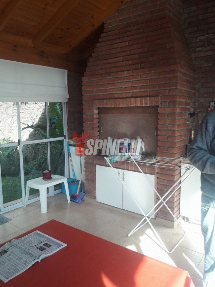 Chalet  de tres ambientes en venta en Barrio Guemes Haedo Norte