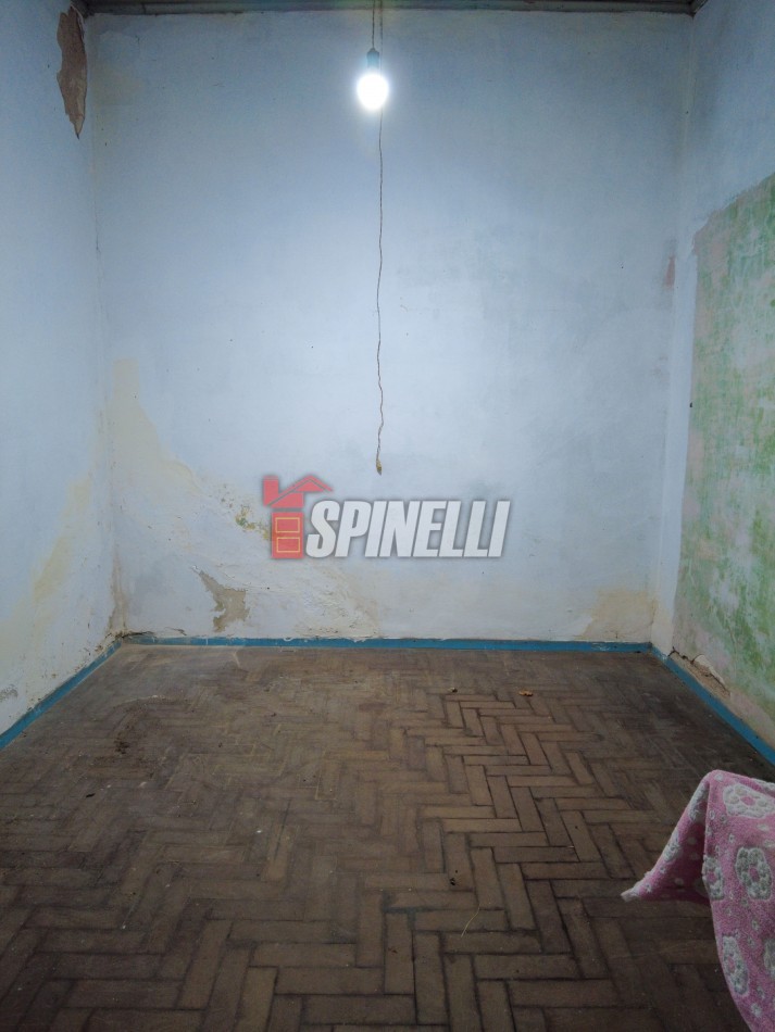 Casa de tres ambientes en venta en Haedo Sur Apto Credito