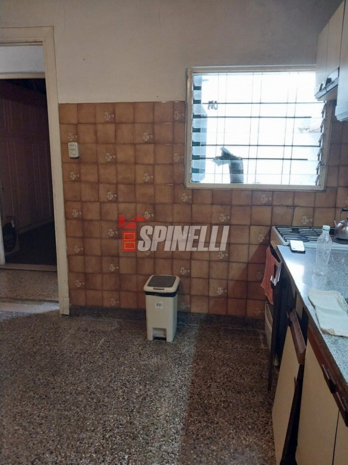 Ph de tres ambientes en venta en Haedo Sur Apto Credito