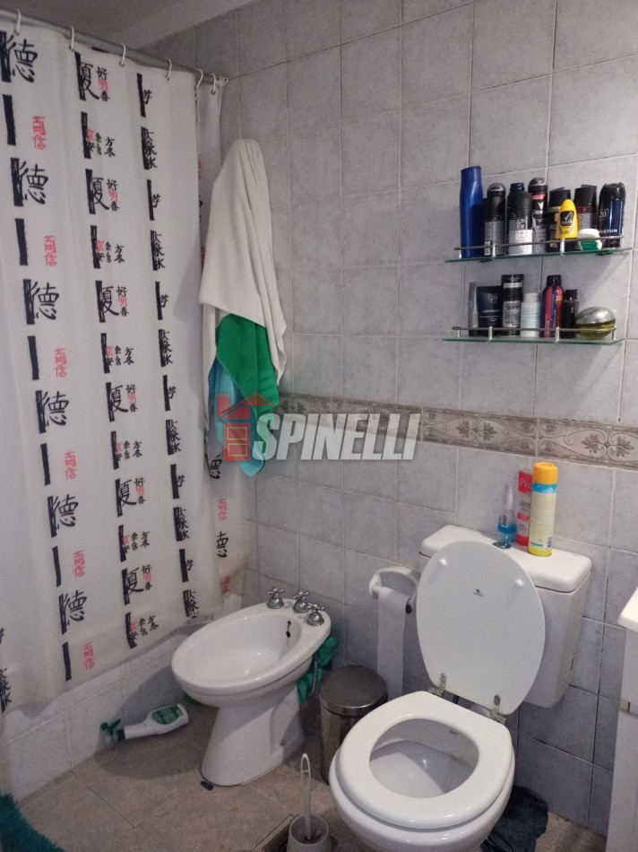 Venta de departamento de dos ambientes en Haedo Sur