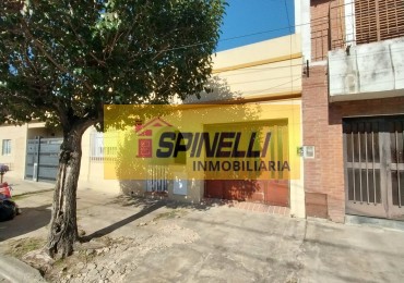 Venta de Casa de tres ambientes en Haedo Sur Apto Credito