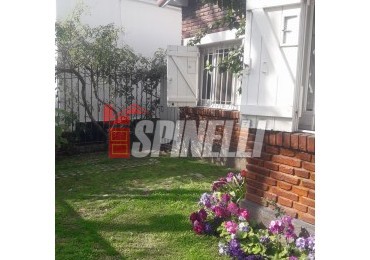 Chalet  de tres ambientes en venta en Barrio Guemes Haedo Norte